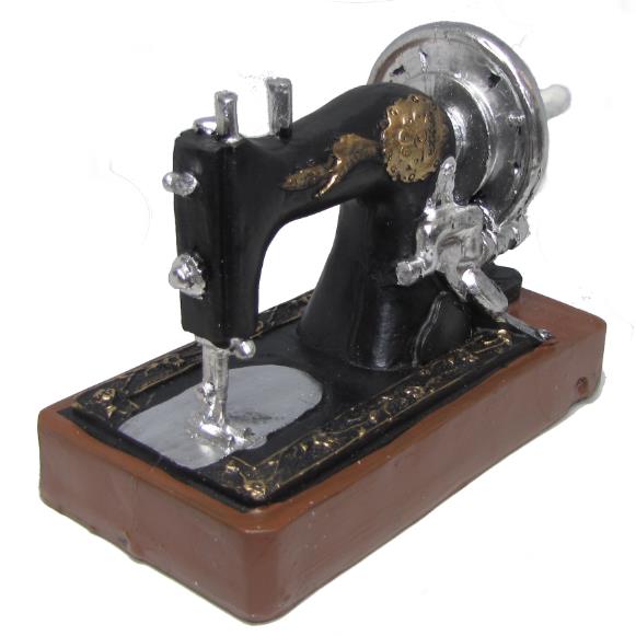 Sewing suvenir mashine 018