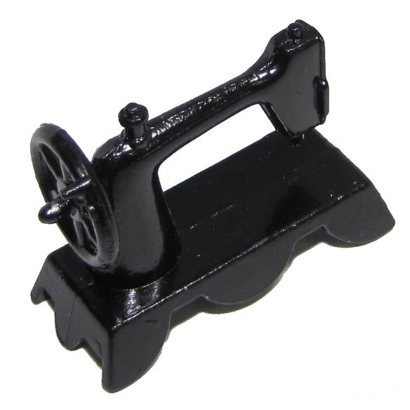 Suvevir retro sewing mashine 029